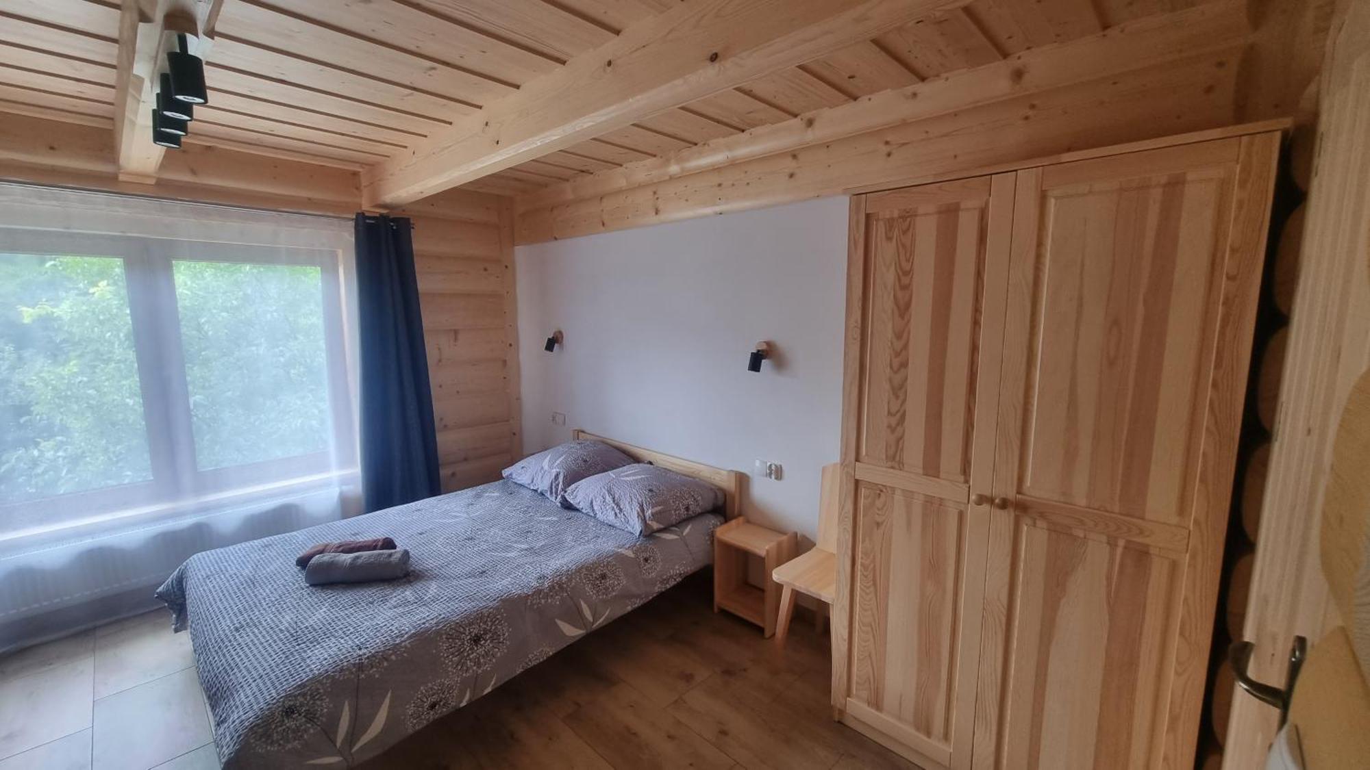 Pod Grusza Guest House Dzianisz Ngoại thất bức ảnh